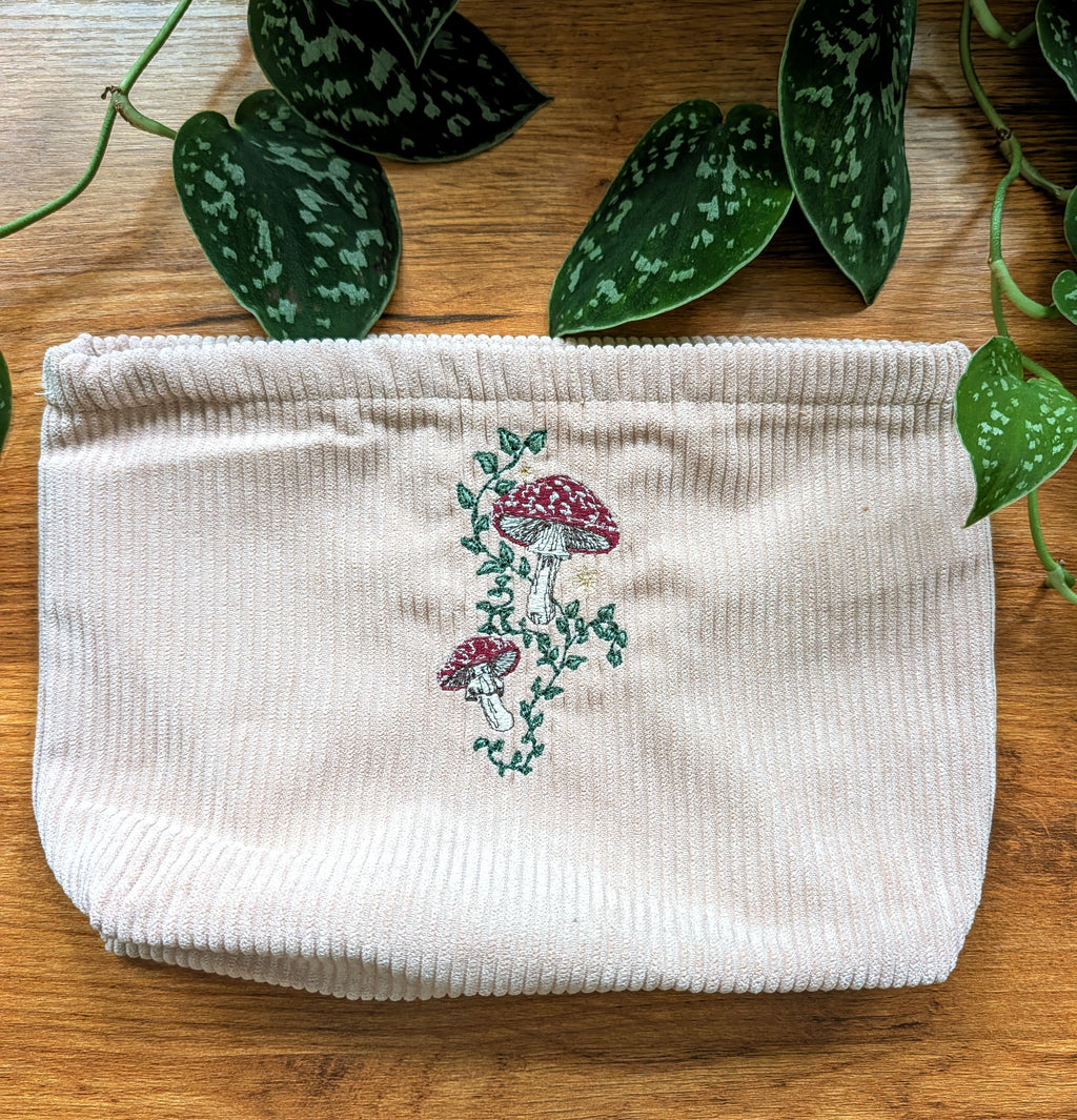 Mushroom Vine Pouch